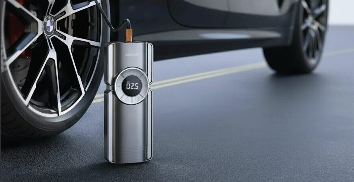portable jump starter